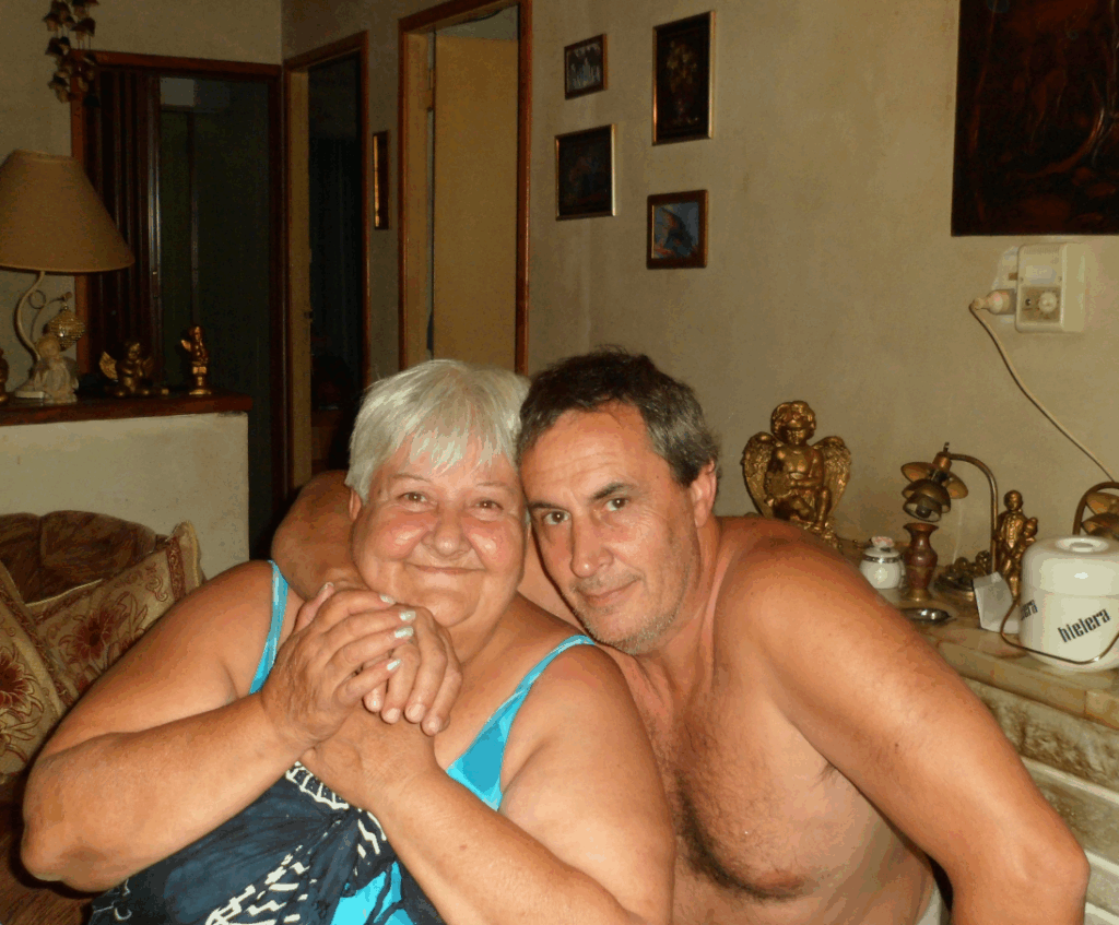 MI TIO Y MI MADRE