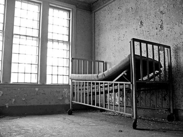 Habitacion de un antiguo hospital psiquiatrico